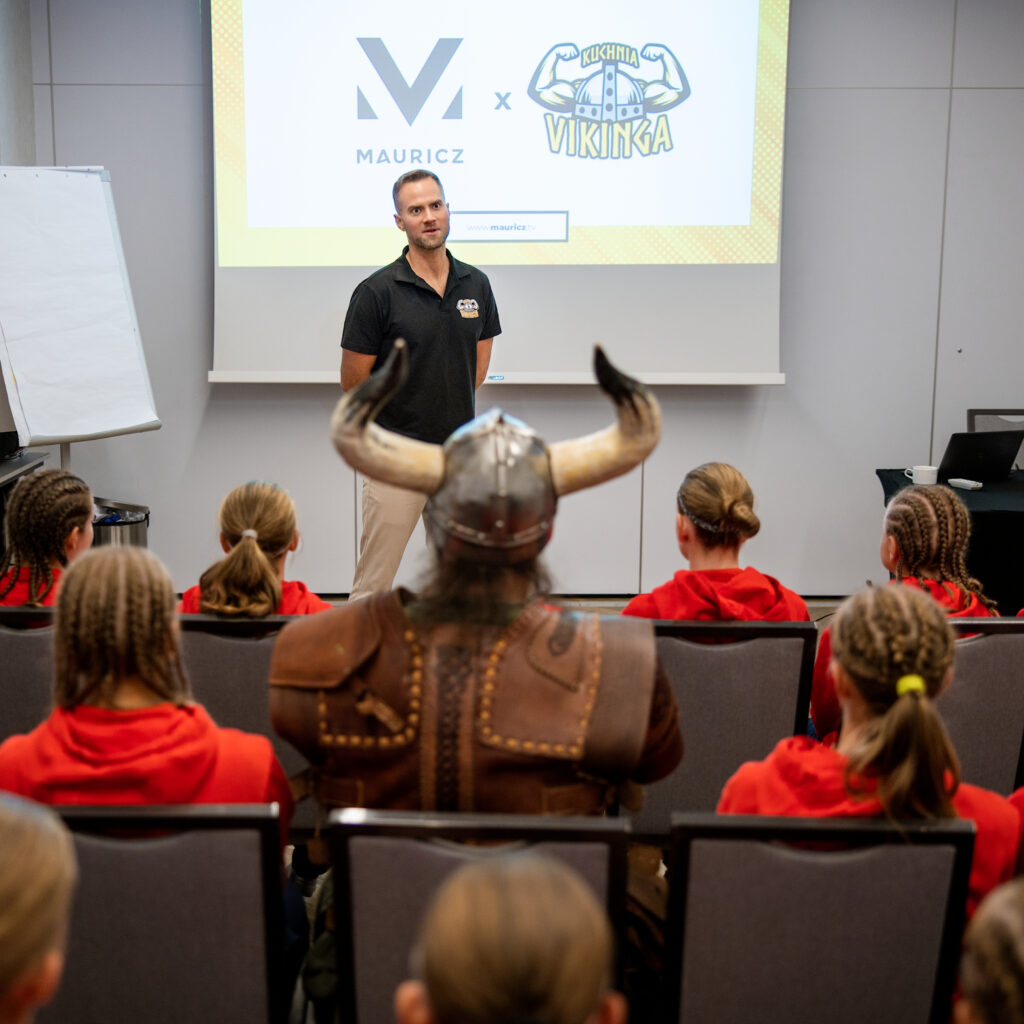 Edukacja żywieniowa dla młodych sportowców – projekt „Głodni sukcesu” 2 Viking_edukator