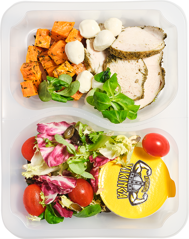 Active pro - Sałatka z grillowanym kurczakiem, mini mozzarelą, batatem, pomidorkami i pestkami dyni, winegret cytrusowy